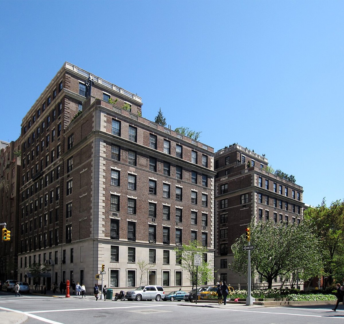 Park Avenue District, NY - 655 Park Avenue - Wikipedia